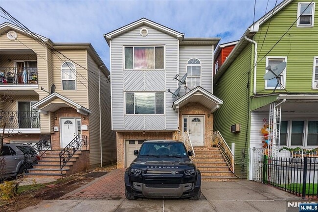 Building Photo - 53 S Second St