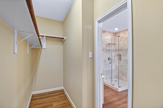 Building Photo - 8019 Spring Bluebonnet Dr