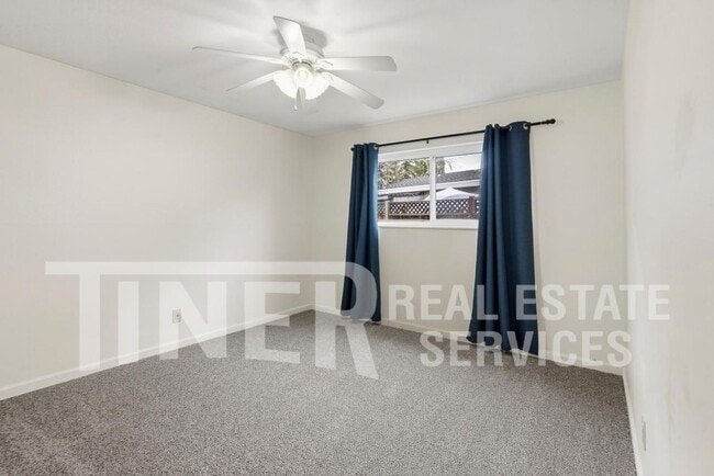 Building Photo - 6824 Linda Sue Way