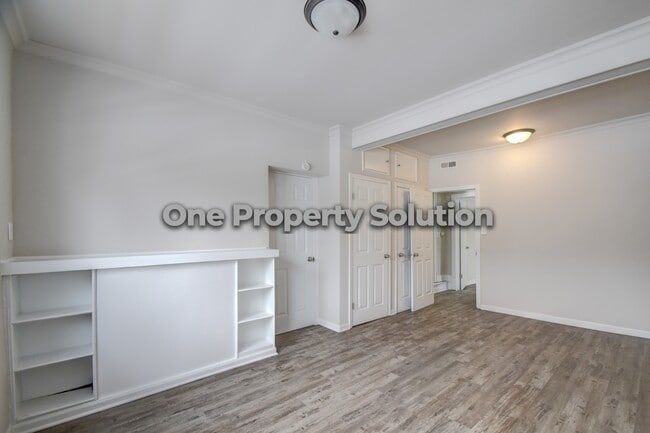 Building Photo - 4589 Hayes St