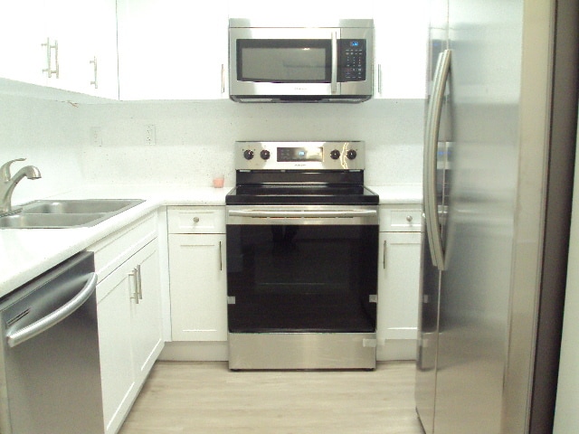 Building Photo - 8933 SW 123rd Ct