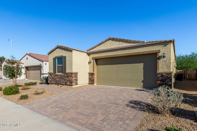 Primary Photo - 1017 S 7th St