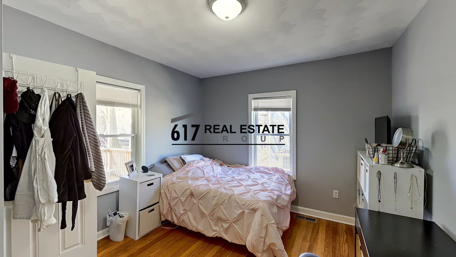 Building Photo - 50 Derby St