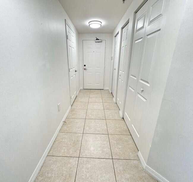 Entrance - 215 SW 42nd Ave