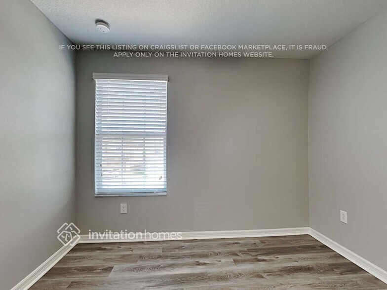 Building Photo - 205 English Heritage Pl