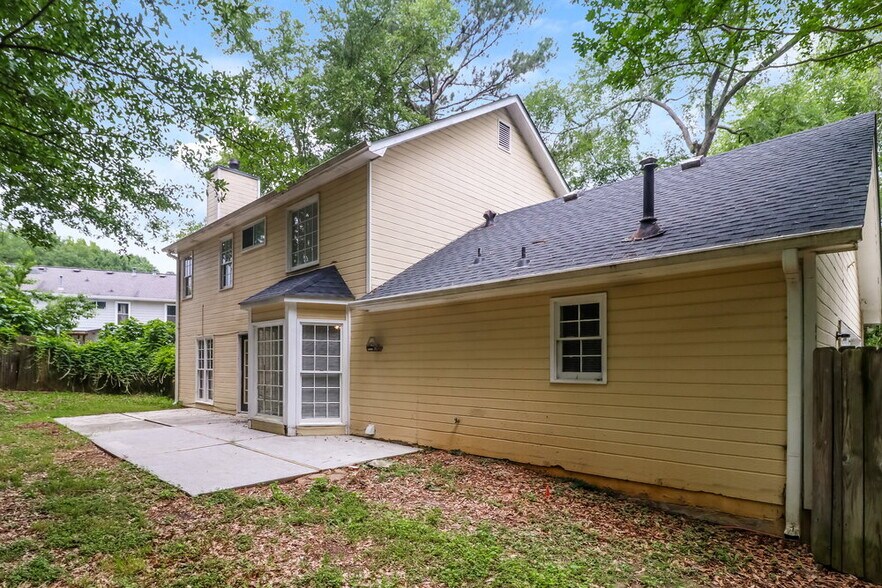Building Photo - 2885 Summit View Ct