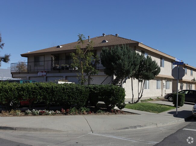 Primary Photo - 3700 Nashland Ave