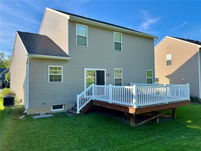 Building Photo - 69 Coneflower Dr
