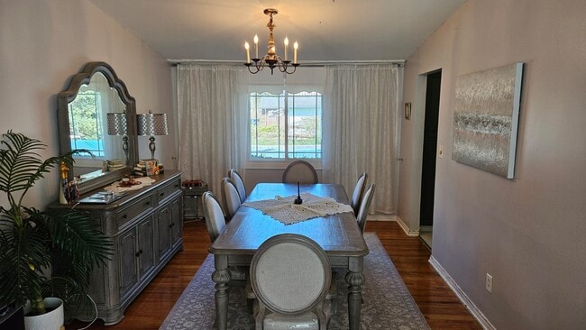 Building Photo - 324 Seabrook Dr