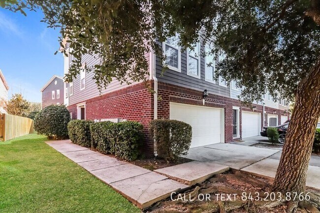 Building Photo - 9034 Parlor Dr