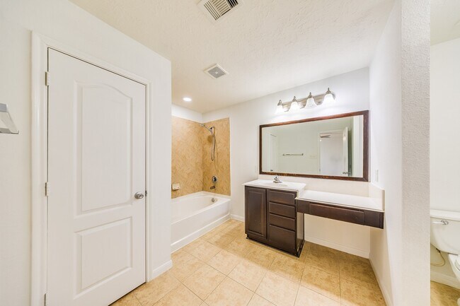 Building Photo - 21415 Sagrantino Ct