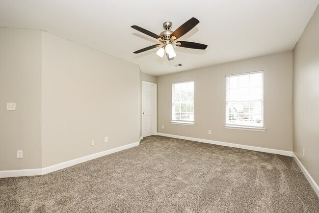 Building Photo - 1245 Canyon Ridge Ct