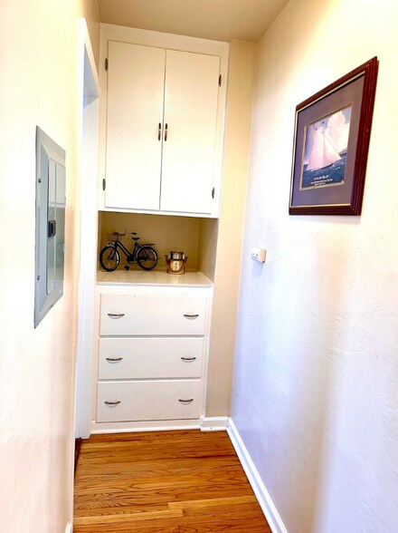 Building Photo - 4122 Gamma St