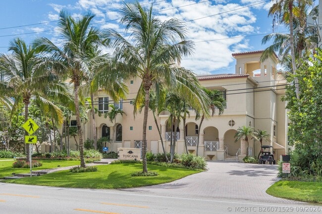 Building Photo - 3720 S Ocean Blvd