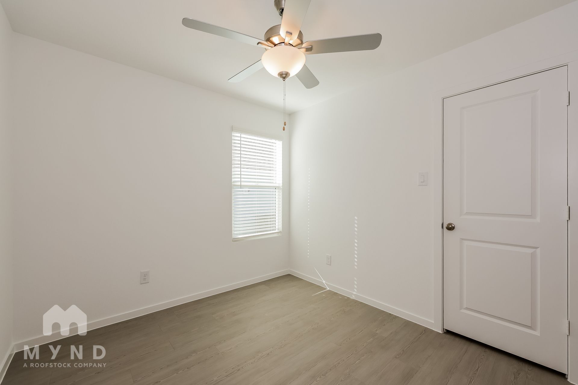 Building Photo - 2765 Mistwood Dr