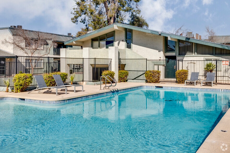 Primary Photo - San Aurelio