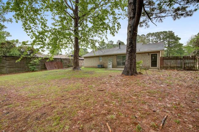 Building Photo - 105 Wadmalaw Cir