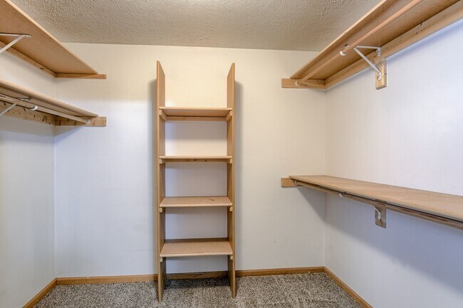 Building Photo - 7261-7265 Dorchester