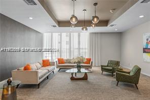 Building Photo - 9225 Collins Ave