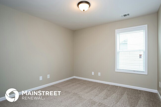 Building Photo - 2729 Palmview Ct SW