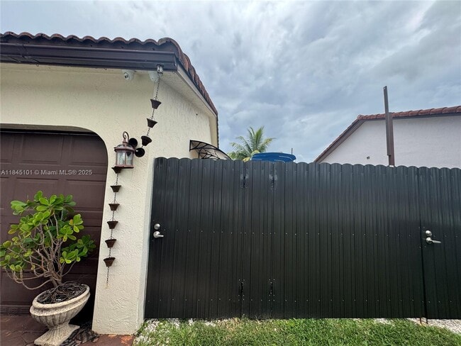 Primary Photo - 15411 SW 177th Terrace