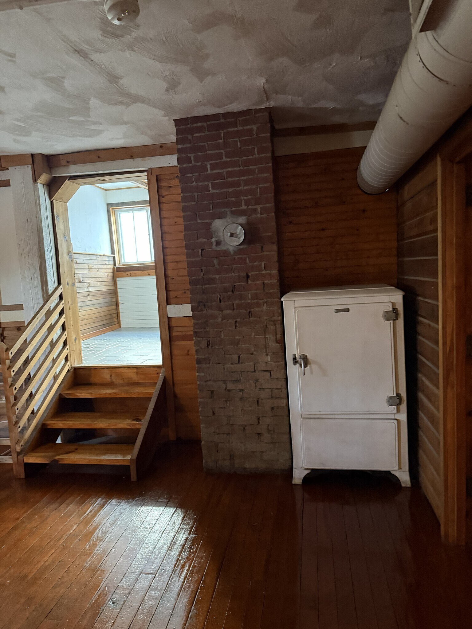 Entry to sunroom - 15 Wabank Rd