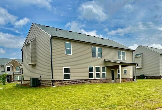 Building Photo - 98 Longhorn Wy