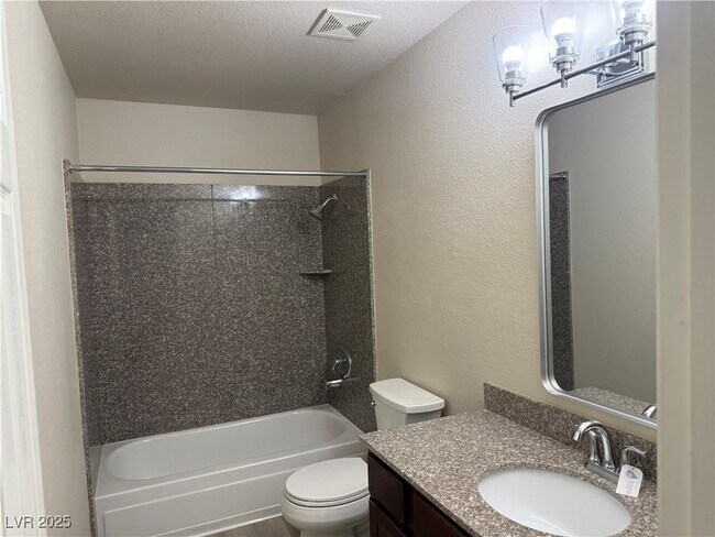 Building Photo - 4390 Sandy River Dr