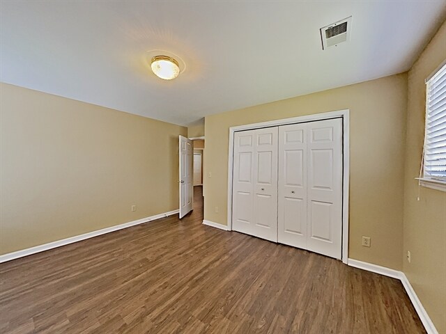 Building Photo - 1432 Brighton Circle