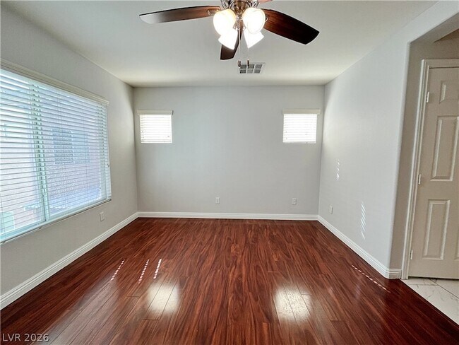 Building Photo - 1627 Bamboo Rain Ave