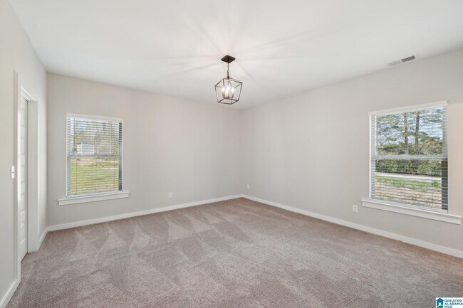 Building Photo - 439 Troubadour Ln