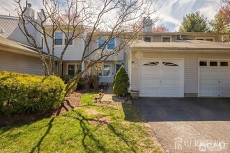 Building Photo - 29 Sandpiper Dr