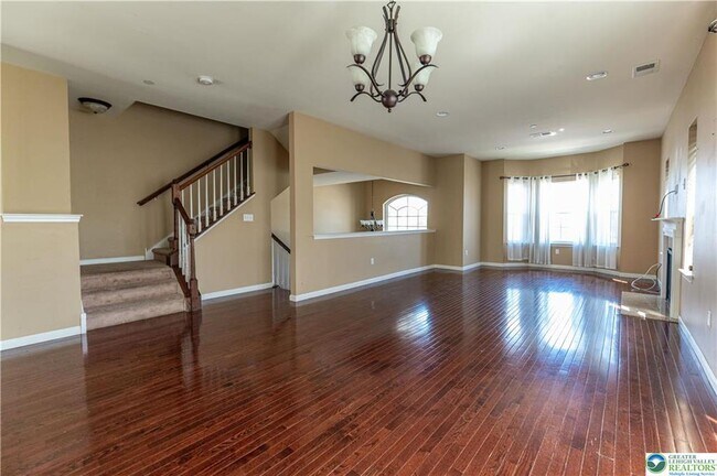 Building Photo - 2406 Gentle Hollow Rd