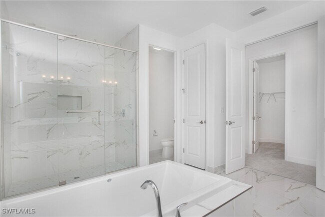 Building Photo - 12794 Woodbury Dr