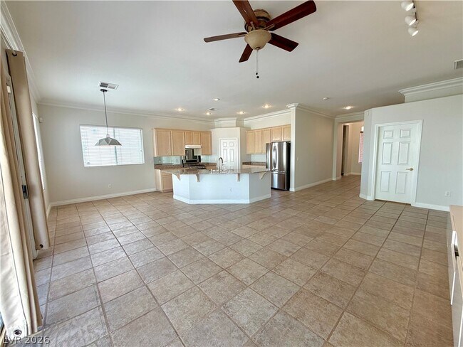 Building Photo - 322 Turtle Peak Ave