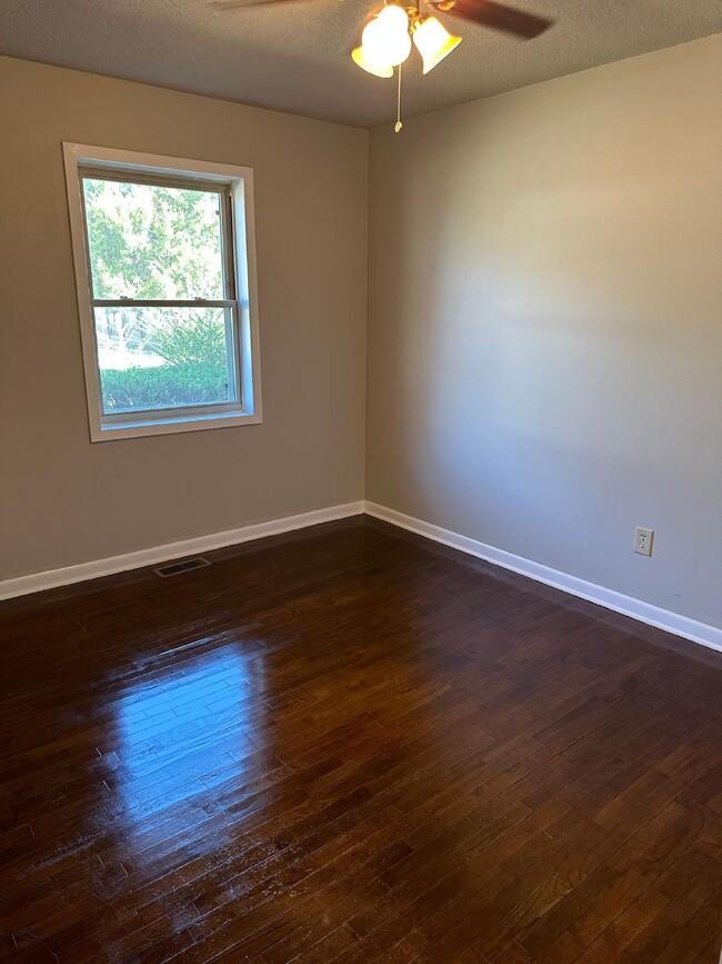 Building Photo - "Charming 3-Bedroom Home in Brookland - Co...