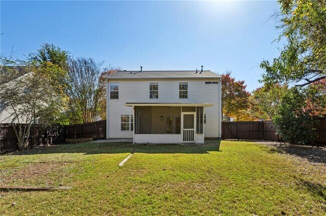 Building Photo - 300 Carrington Way