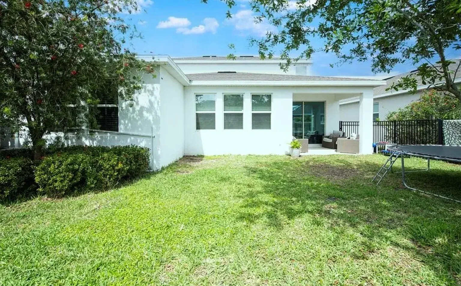 Building Photo - 6309 Sunsail Pl