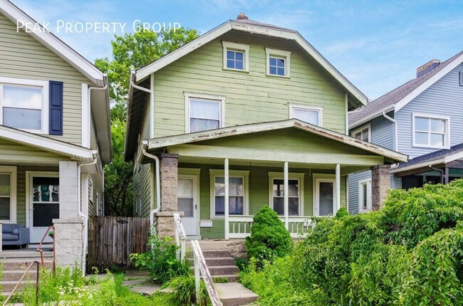 Primary Photo - 1444 Hamlet St