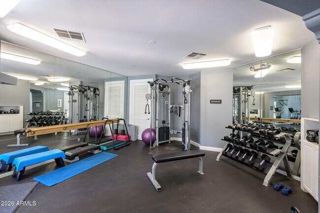 Building Photo - 15095 N Thompson Peak Pkwy