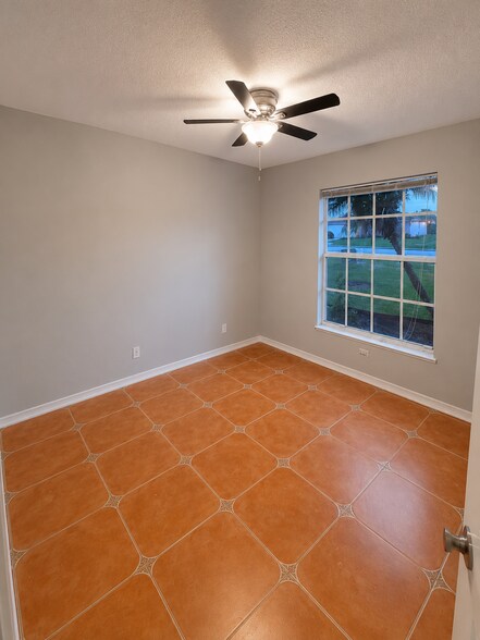 Bedroom 3 - 6520 Las Palmas Way