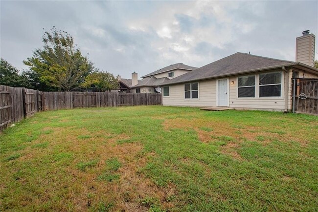 Building Photo - 19400 Sunken Creek Pass