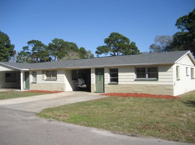 Primary Photo - Sunset Villas