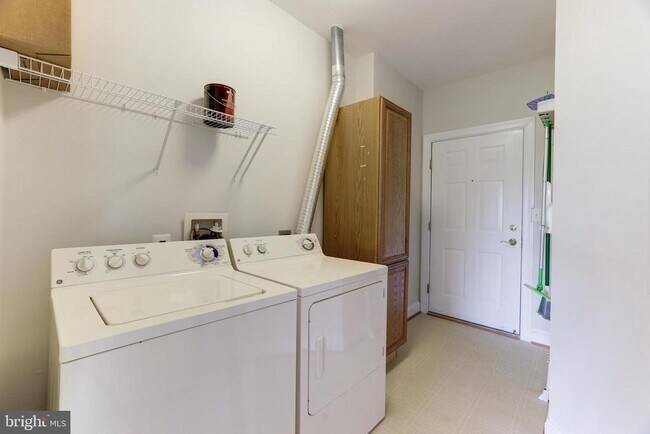 Building Photo - 20816 Noble Terrace