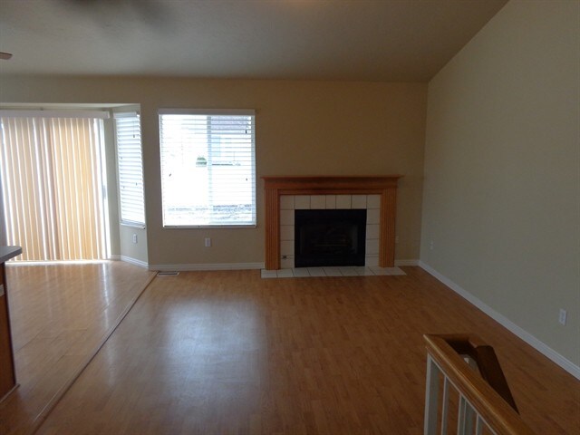 Building Photo - 6115 W Cherry Springs Ct