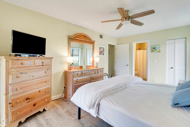 Building Photo - 6414 Chasewood Dr