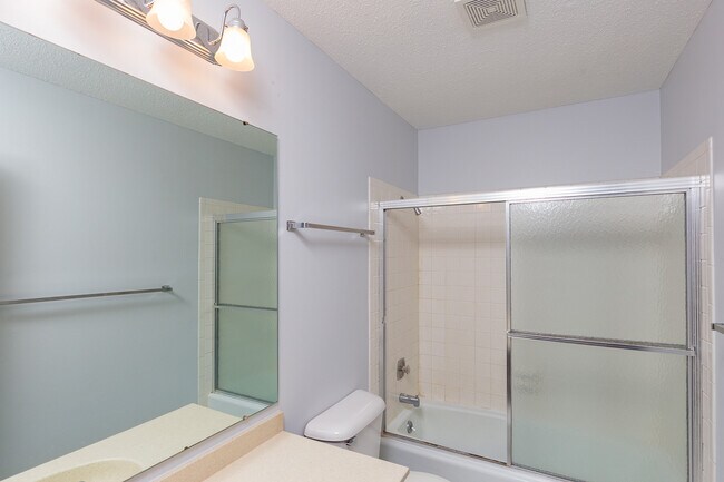 Building Photo - 3084 Parkwild Dr