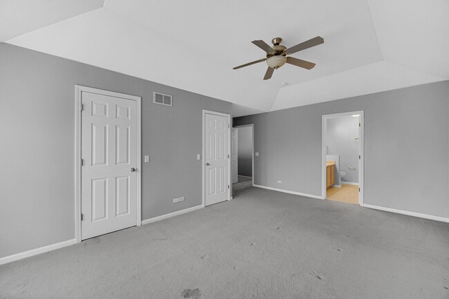 Building Photo - 364 Town Pl Cir