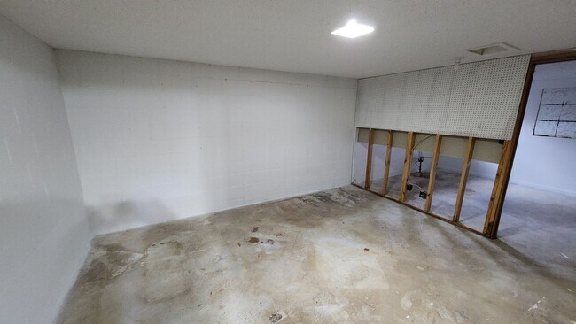 Building Photo - rp620