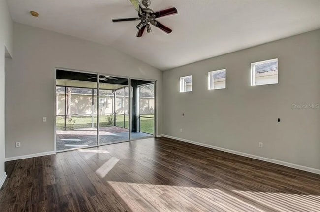 Building Photo - 8436 Greenbank Blvd